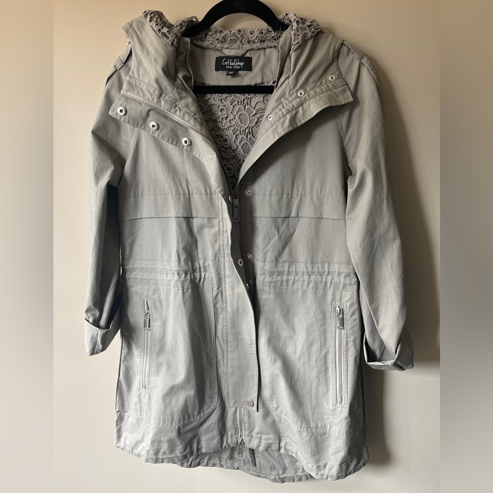 Coffee Shop - Women's Tan Hooded coat- size M- NWOT